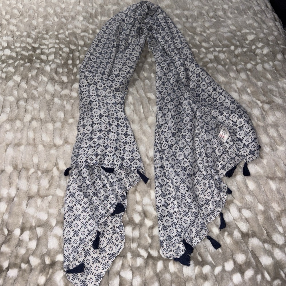 Fat Face Women's Scarf Adapt To Sarong Dress Beach Cover Tassels